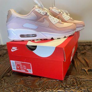 Brand new Nike Women's Air Max 90